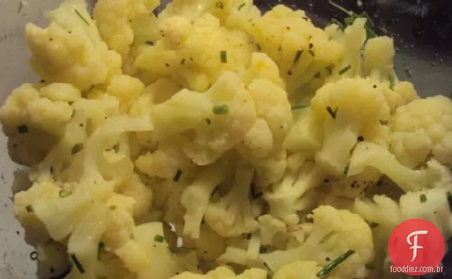 Couve-flor com cebolinha e limão