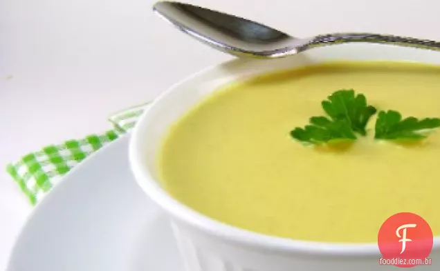Sopa De Maçã Com Couve-Flor Curry