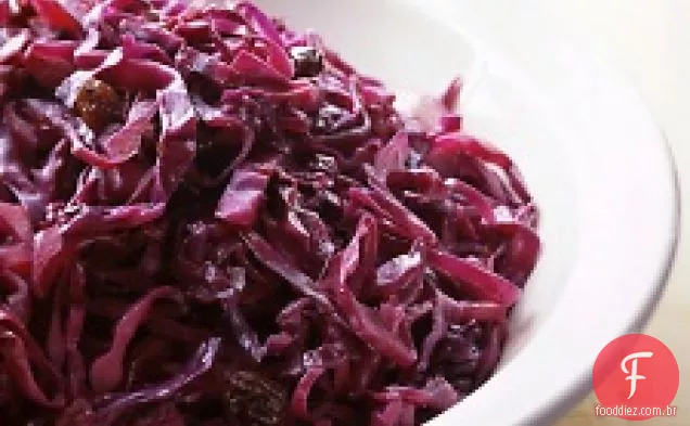 Repolho Roxo Salteado Com Passas
