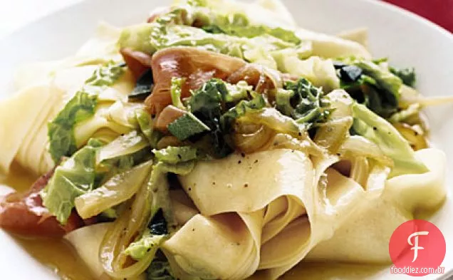 Pappardelle com repolho, Prosciutto e sálvia