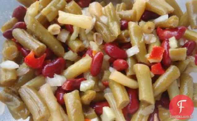 Salada De Feijão Rápido