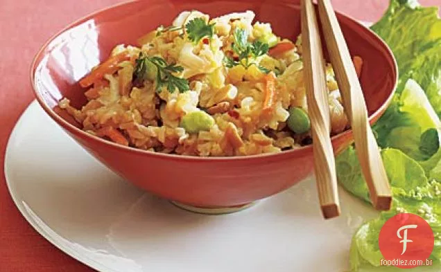 Arroz integral frito com Edamame