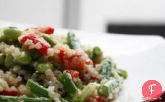 Salada De Três Feijões Com Quinoa