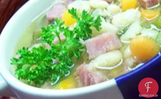 Sopa de presunto e feijão-Lima