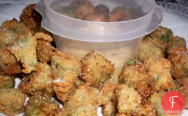 Cajun Quiabo Frito Com Molho Cremoso De Pimenta