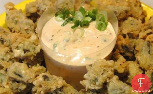 Estilo Cajun De Quiabo Frito Com Molho Remoulade