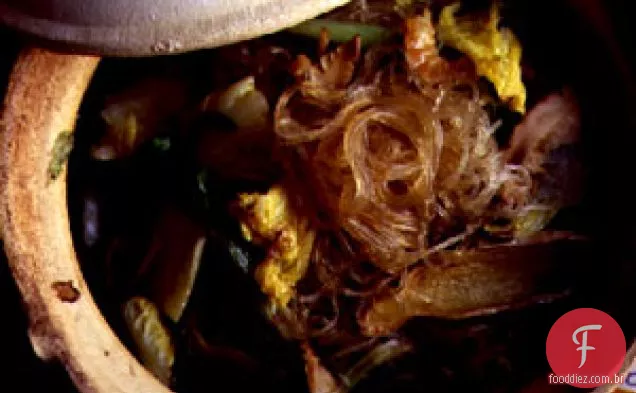 Fios De Feijão Refogados Com Cogumelos E Repolho