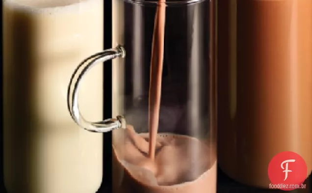 Chocolate ao leite e manteiga de amendoim cacau quente