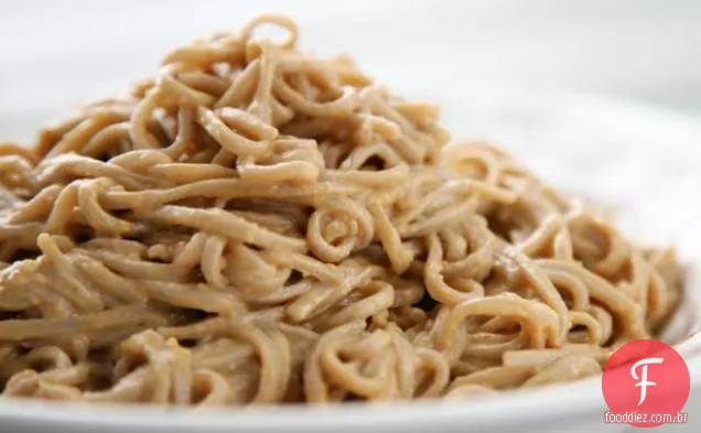 Macarrão Soba De Amendoim Gelado