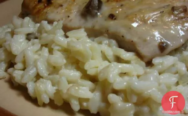 Costeletas de porco e arroz