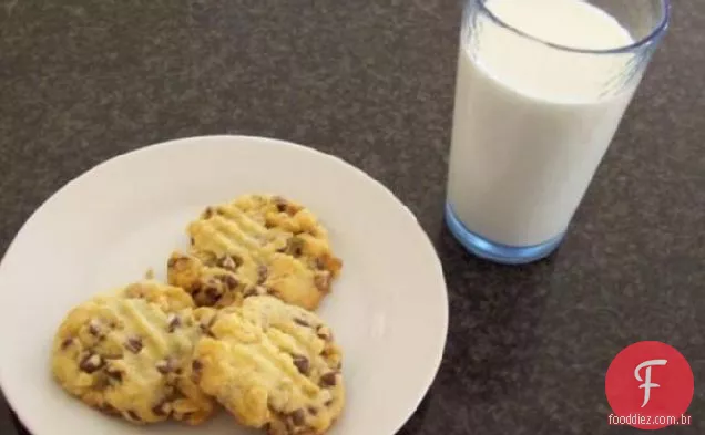 Biscoitos Crocantes De Aveia Com Chocolate Crocante De Arroz