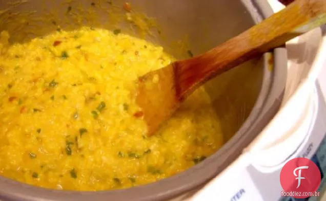 Risoto Chipotle laranja em panela de arroz ou fogão