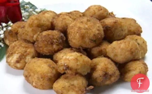 Bolinhos de arroz com caranguejo e Sushi