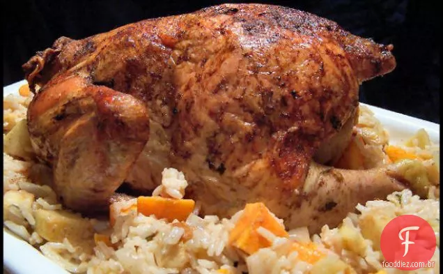 Frango Assado Sueco Com Arroz De Maçã Temperado