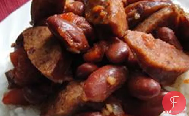 Linguiça defumada e feijão vermelho