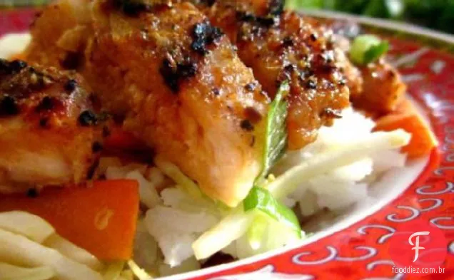 Tigela De Arroz De Frango Teriyaki para um