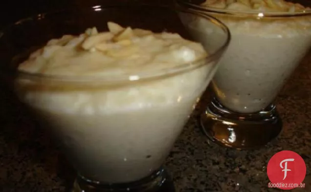 Pudim De Arroz Perfumado Com Pistache (Kheerni)