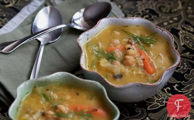 Sopa De Arroz De Grão De Bico Com Repolho