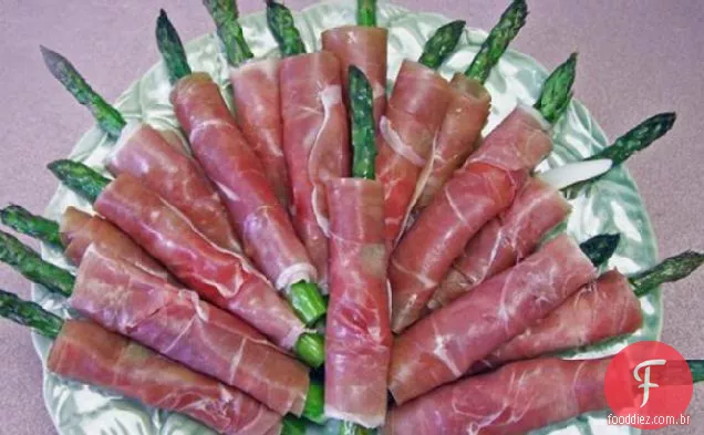 Espargos Embrulhados Com Prosciutto