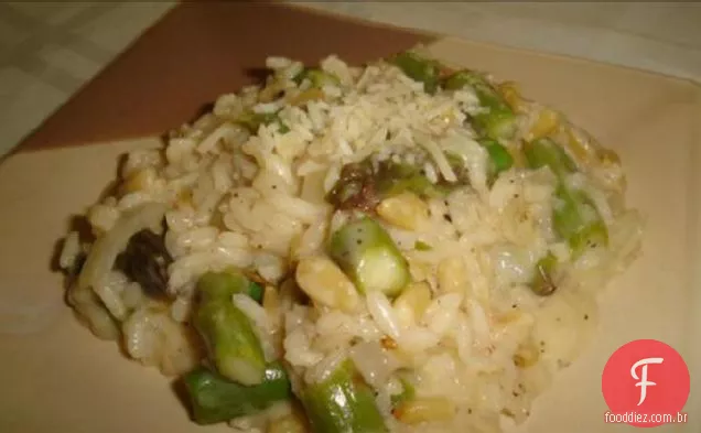 Risoto De Espargos Com Pinhões