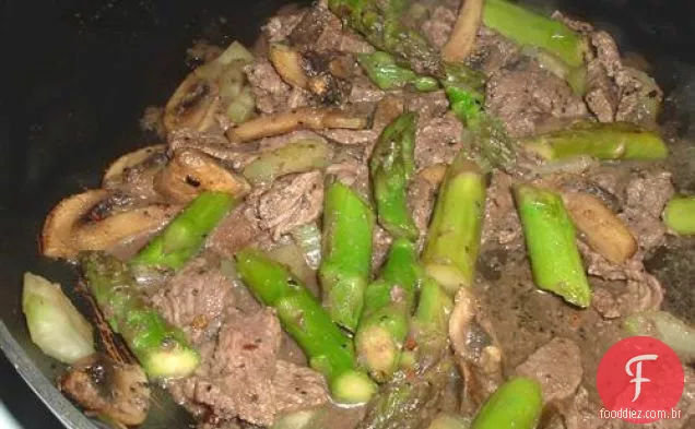 Torta De Espargos Gregos