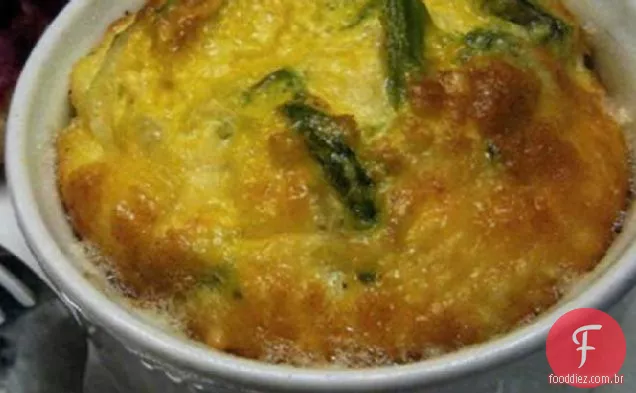 Queijo com baixo teor de gordura e Soufflé de espargos
