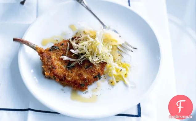 Costeleta De Porco Crocante Com Repolho Slaw