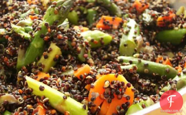 Quinoa e aspargos