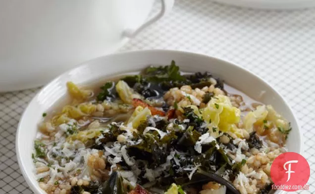 Sopa de repolho e Couve com Farro