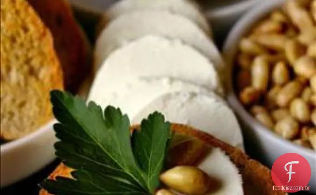 Crostini De Alho Assado
