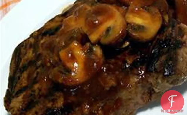 Sassy bife marinada e molho