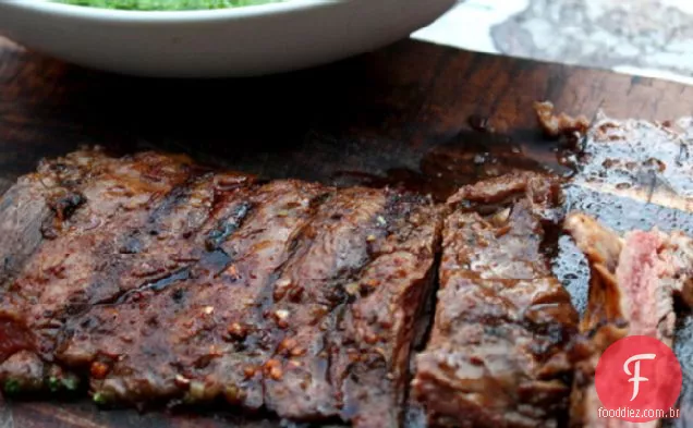 Bife De Saia Grelhado Esfregado Com Especiarias