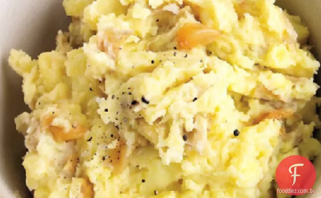 Purê De Batatas Assadas Com Alho