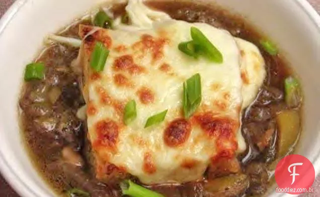 3 sopa de cebola, cogumelo e alho