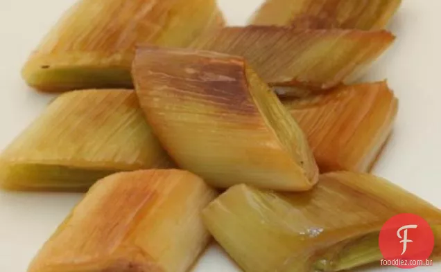 Poireaux Braises (Alho-Poró Refogado)