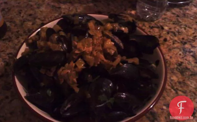 Frango Crioulo Com Curry E Feijão Preto-Um Vencedor!
