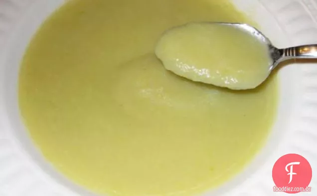 Sopa de alho-poró e batata