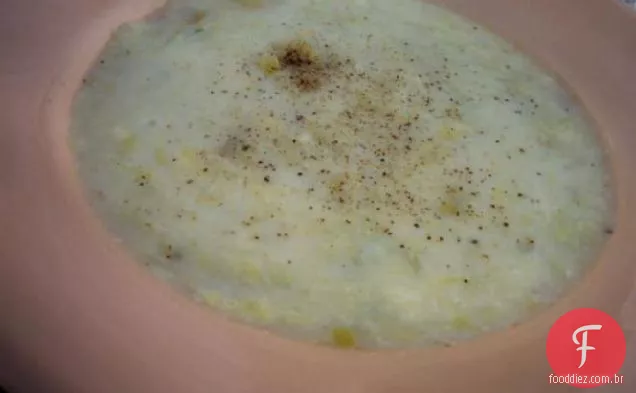 Sopa de alho-poró e batata