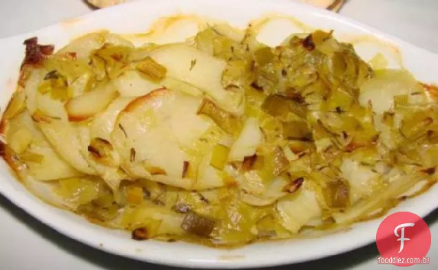 Batata E Alho-Poró Gratinado
