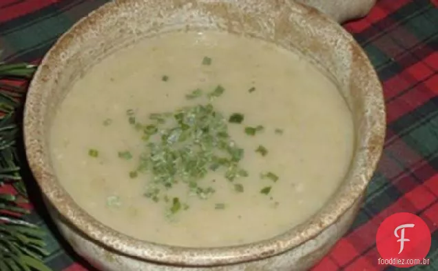 Sopa De Alho-Poró De Batata