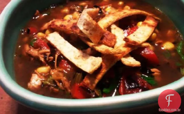 Sopa De Frango Com Coentro E Limão