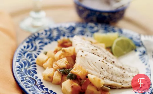 Garoupa com jicama e molho de Feijão Preto