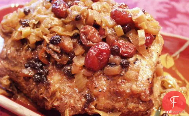 Lombo De Porco Servido Com Chutney De Maçã De Cranberry