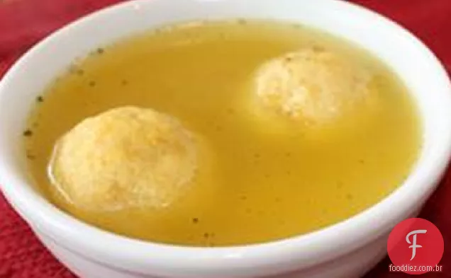 A fabulosa sopa Matzo Ball da Oma