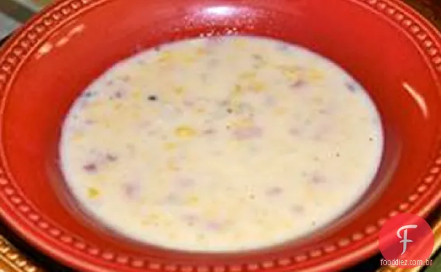 Sopa De Milho Cozida Lentamente