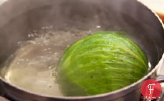 Rolos De Repolho Recheados Com Carne De Porco