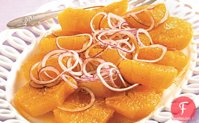 Salada de laranja e cebola vermelha
