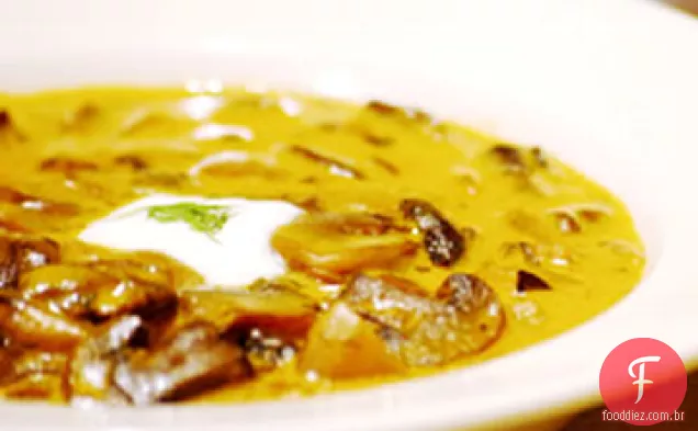 Sopa De Cogumelos Húngara