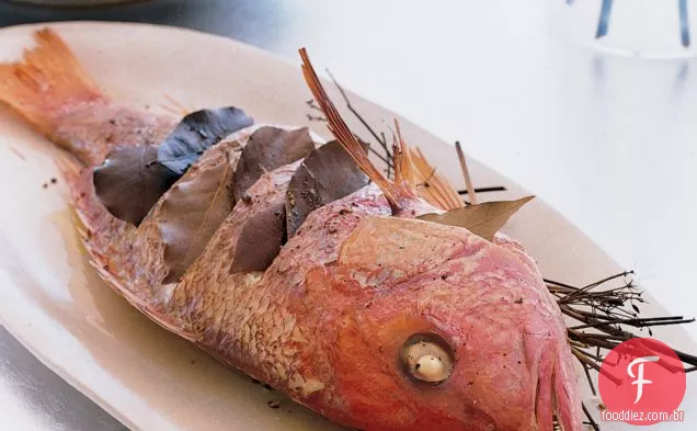 Peixe Inteiro Assado No Forno