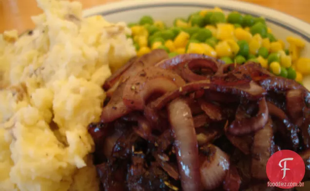 Bife e cebola